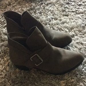 Ankle boots